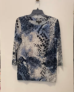 Cream/Navy/Grey Scoop Neck, 3/4 Sleeve, Graphic Print Top w/Elastic Bottom by Sunday.