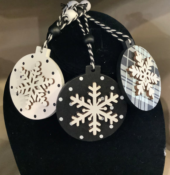 Snowflake 2.5 “ Ornament  4 Choices