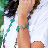 Omala Green & Linen stretch bracelet